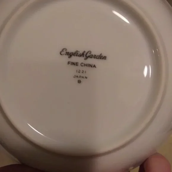 English Garden china bowls set of 2 - Picture 2 of 2